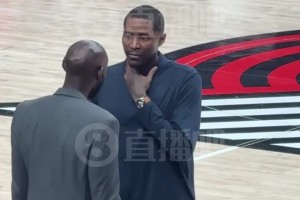 关注度很高啊！“克六”克劳福德现身观战耐克篮球峰会